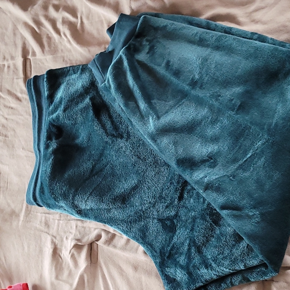Very soft and comfy